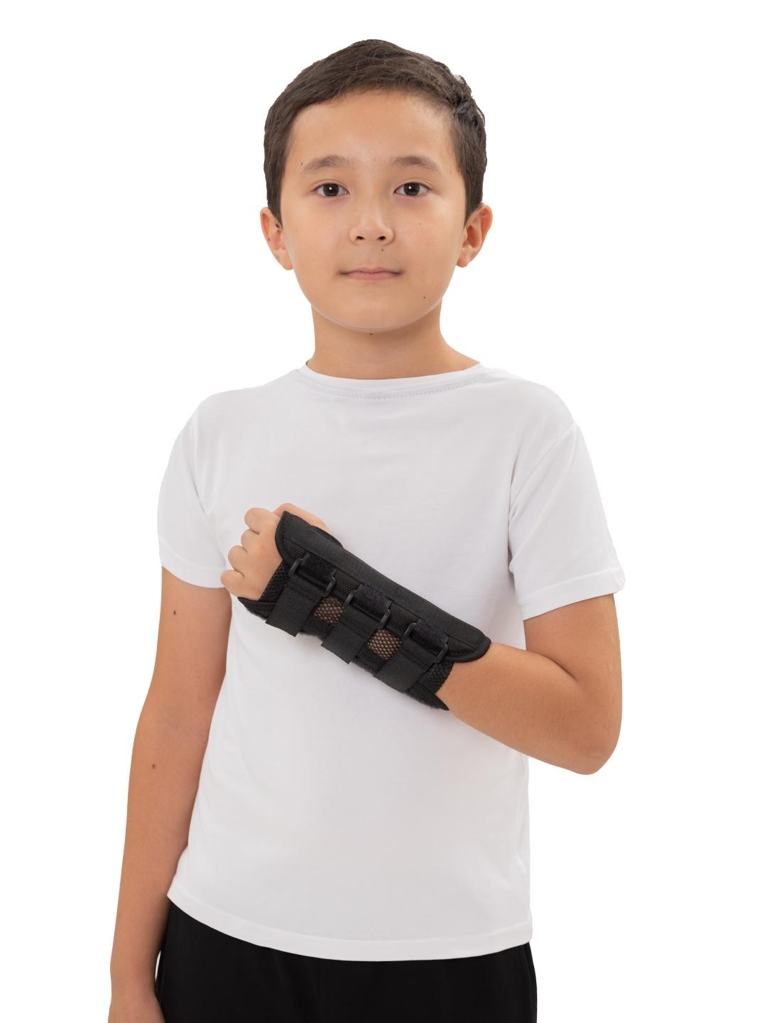 Бандаж (ортез) на лучезапястный сустав для детей